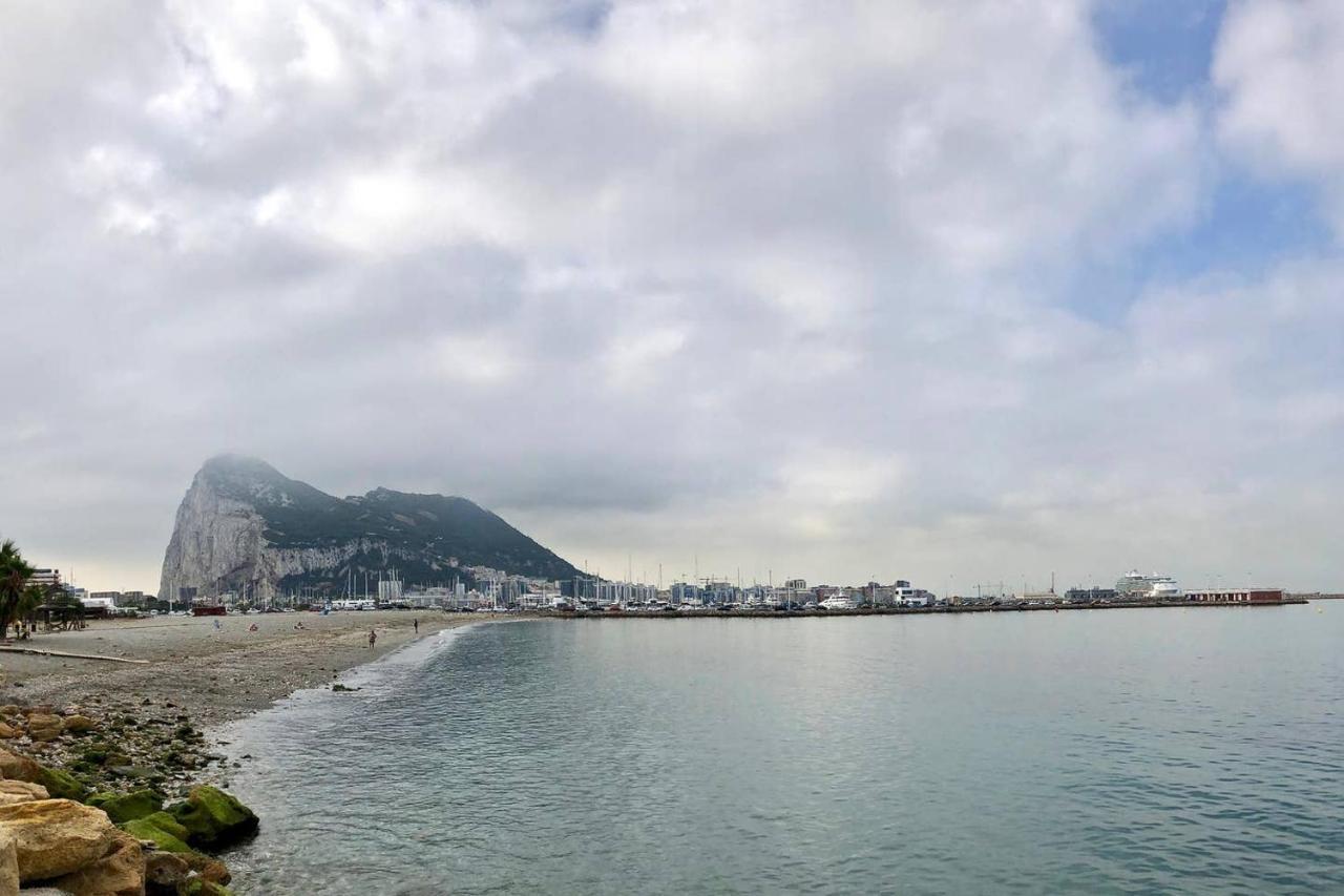Appartamento Piso en San Roque, centro neurálgico del Campo de Gibraltar San Roque  Esterno foto